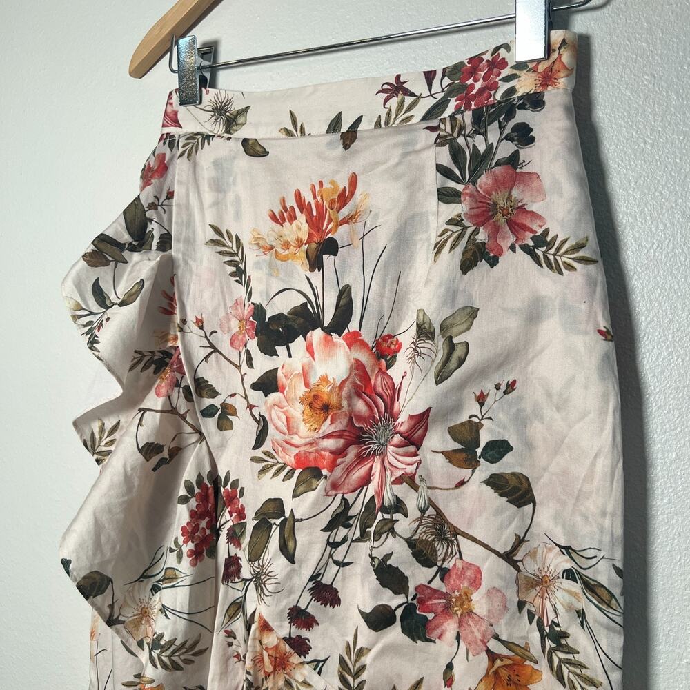 Antonio Melani Women’s Pencil Skirt Size 2 Cream Floral Peplum Ruffle - Picture 2 of 10
